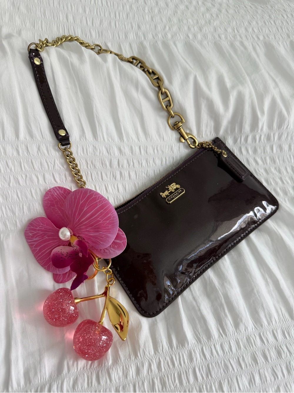 Vintage Coach Plum Madison Gold Chain Wristlet